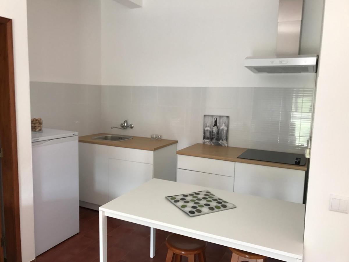Europa Apart Acomodação com café da manhã Castanheira de Pera Exterior foto