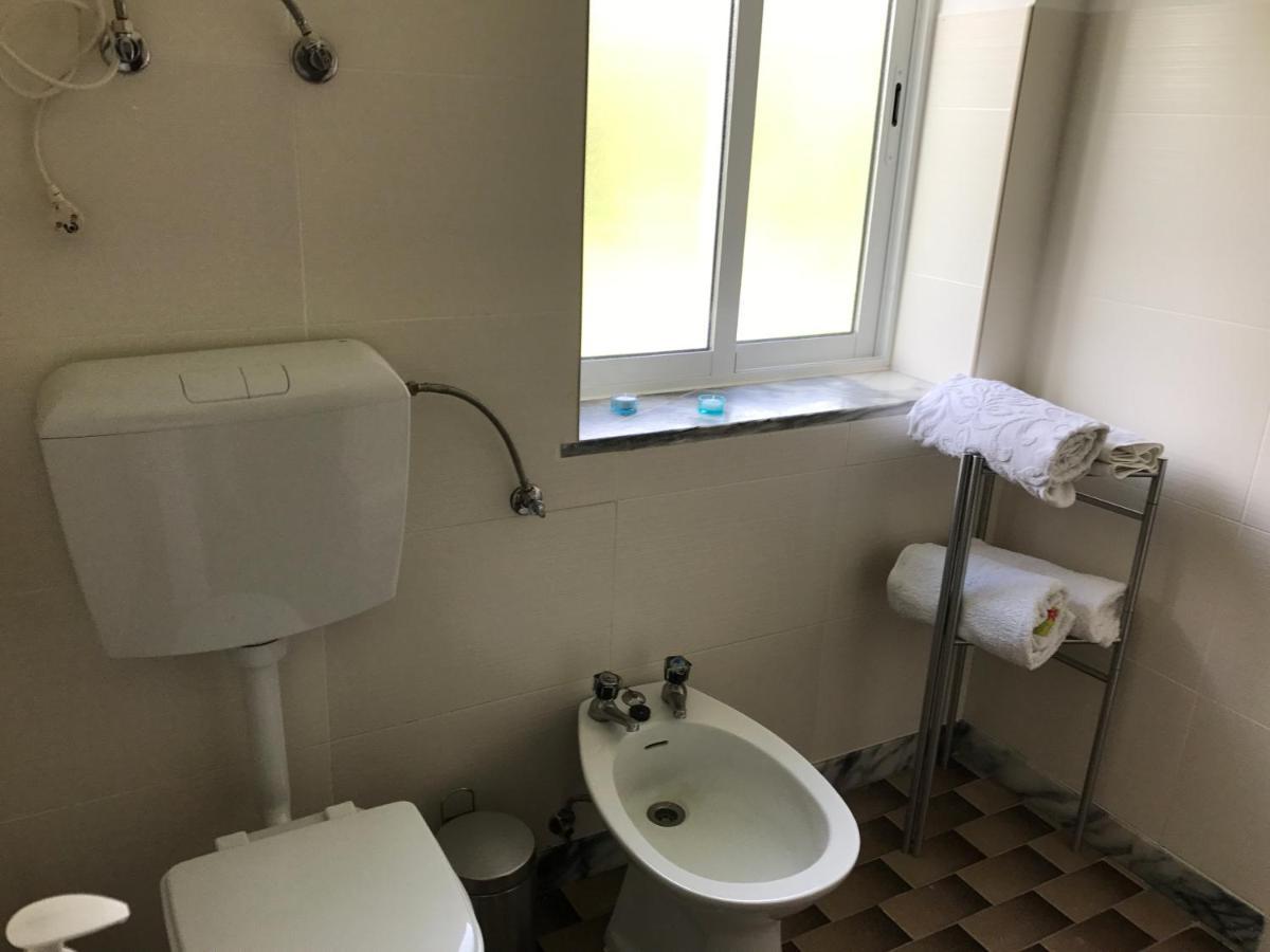 Europa Apart Acomodação com café da manhã Castanheira de Pera Exterior foto